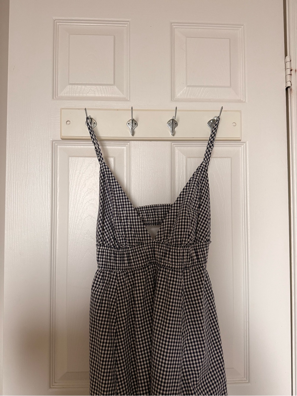 Wilfred Black and White Gingham V-Neck Midi Dress - Picture 7 of 7